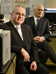 31074_AMPATH14-CAPTODAY-Dr.-Kratz-and_350wide