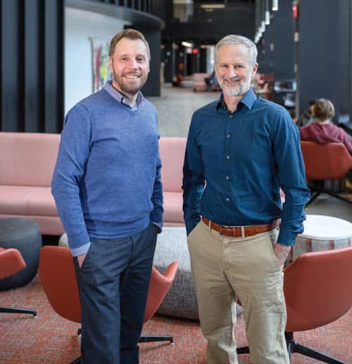 Dr. Paweł Mróz and Matthew Bower at the University of Minnesota Medical Center